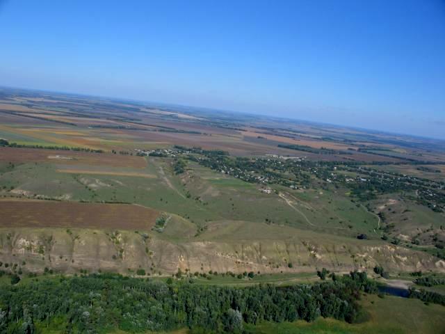 Поездка в Мануйловку 16.09.2006. Вид на село Заможное